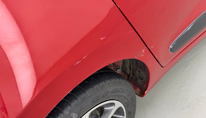 2017 Hyundai Grand i10 SPORTZ (O) 1.2 AT VTVT, Petrol, Automatic, 37,295 km, Right quarter panel - Slightly dented