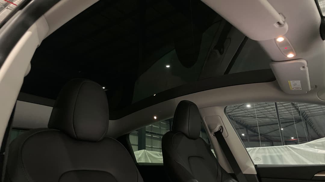 2023 Tesla Model Y Rear-wheel Drive, Automatic, 55315 km, Interior Sunroof/Moonroof