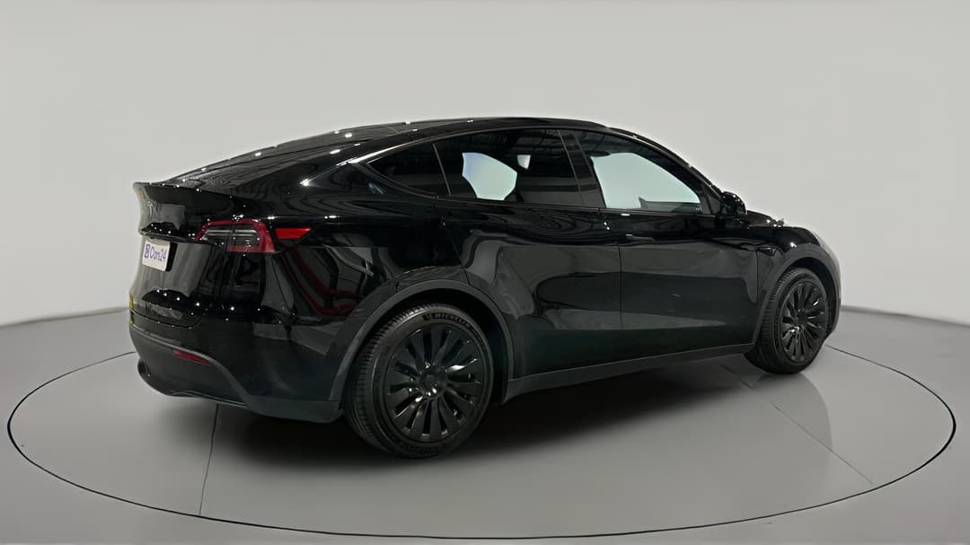 2023 Tesla Model Y Rear-wheel Drive, Automatic, 55315 km, Right Back Diagonal (45- Degree) View