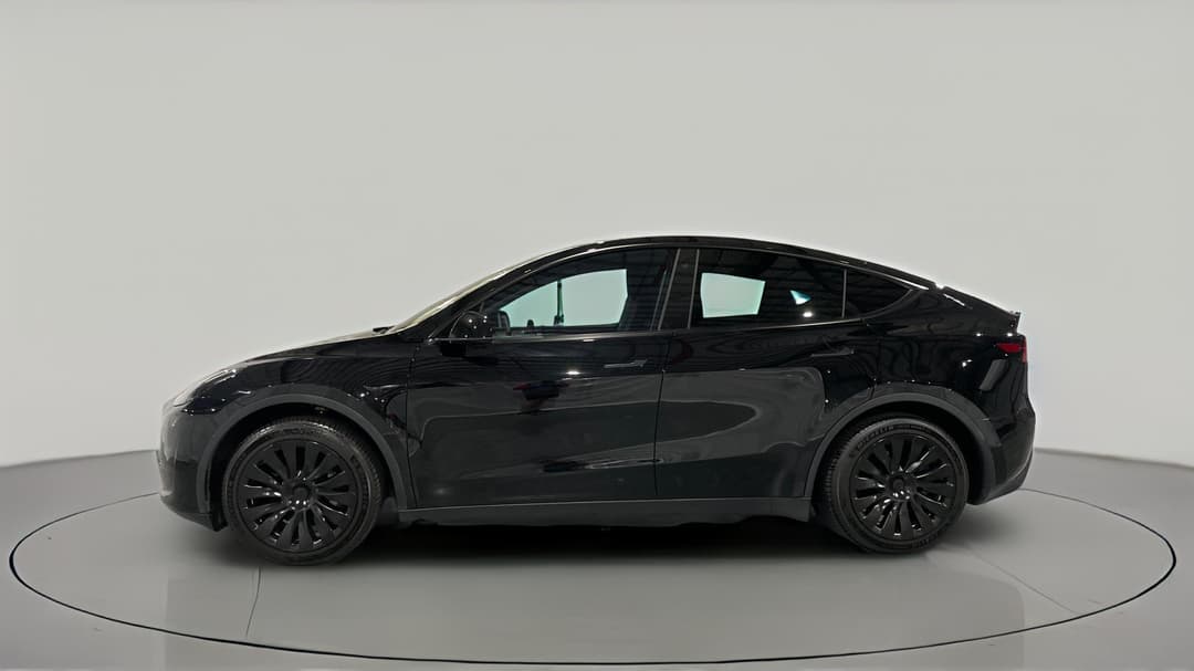 2023 Tesla Model Y Rear-wheel Drive, Automatic, 55315 km, Left Side View