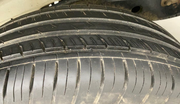 2020 Mahindra Scorpio S5, Diesel, Manual, 56,893 km, Left Rear Tyre Tread