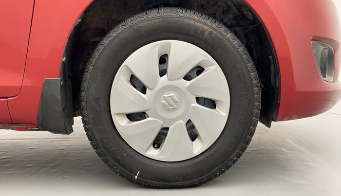 2012 Maruti Swift VXI D, Petrol, Manual, 39,308 km, Right Front Wheel
