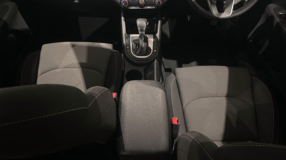 2023 Kia Cerato S, Automatic, 46922 km, Center Console