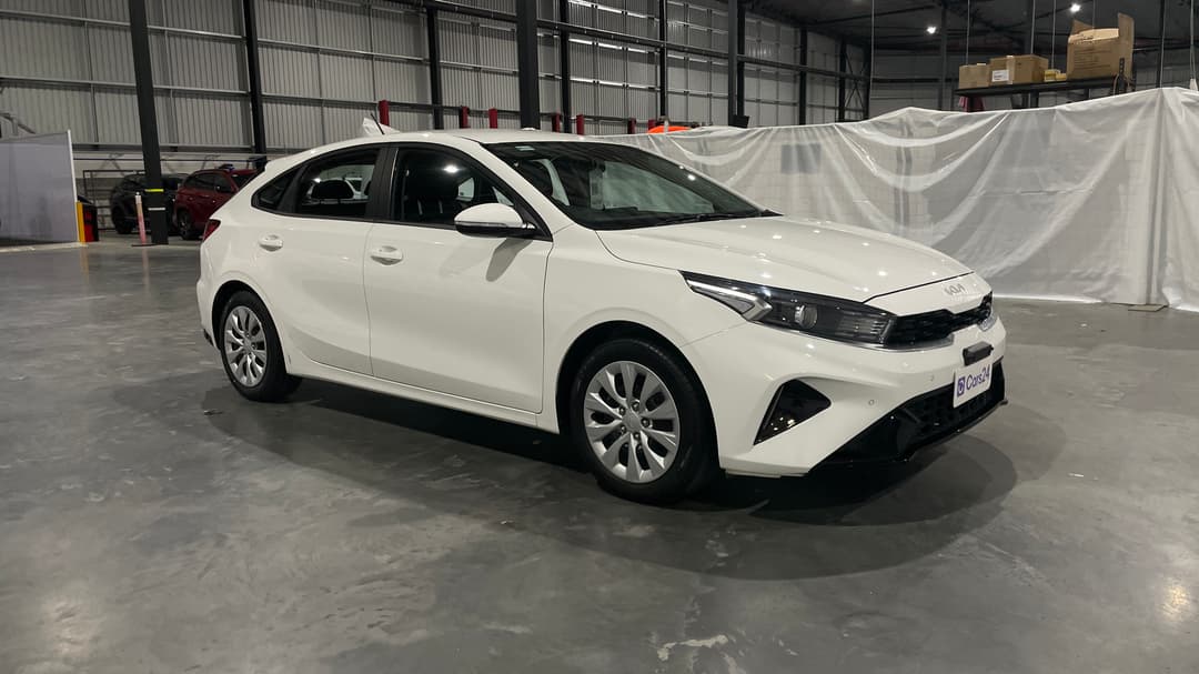 2023 Kia Cerato S, Automatic, 46922 km, Right Front Diagonal (45- Degree) View