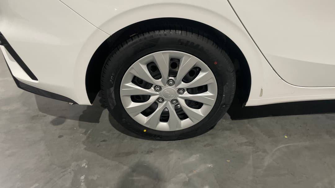 2023 Kia Cerato S, Automatic, 46922 km, Right Rear Wheel
