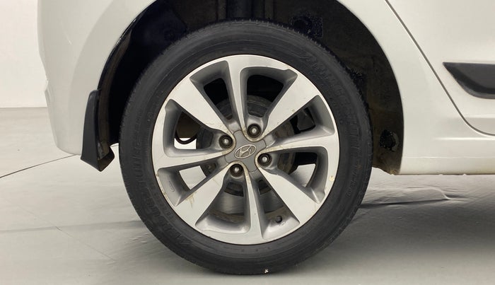 2015 Hyundai Elite i20 ASTA 1.4 CRDI, Diesel, Manual, 75,829 km, Right Rear Wheel