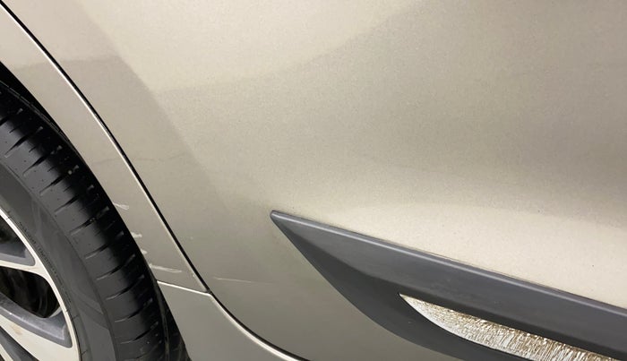 2021 Maruti Baleno ZETA PETROL 1.2, Petrol, Manual, 19,771 km, Right rear door - Slightly dented