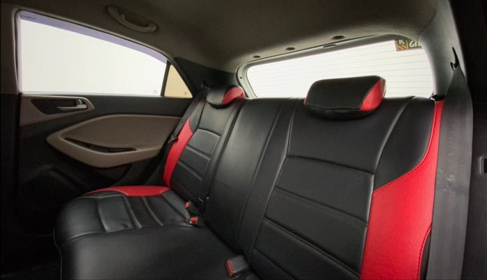 2015 Hyundai Elite i20 ASTA 1.2, Petrol, Manual, 88,718 km, Right Side Rear Door Cabin