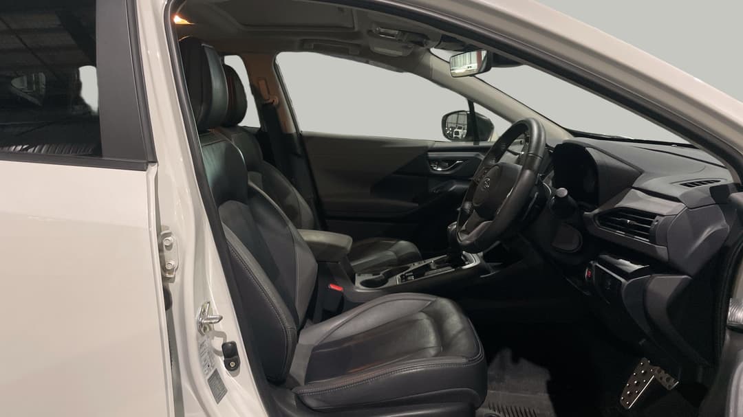 2023 Subaru Crosstrek AWD 2.0s, Automatic, 48963 km, Right Side Front Door Cabin View