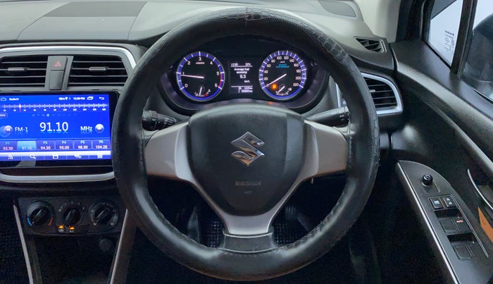 2018 Maruti S Cross SIGMA SHVS, Diesel, Manual, 51,406 km, Steering Wheel Close Up
