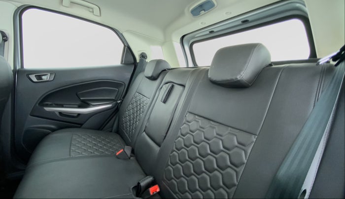 2019 Ford Ecosport 1.5 TITANIUM TI VCT, Petrol, Manual, 21,681 km, Right Side Rear Door Cabin