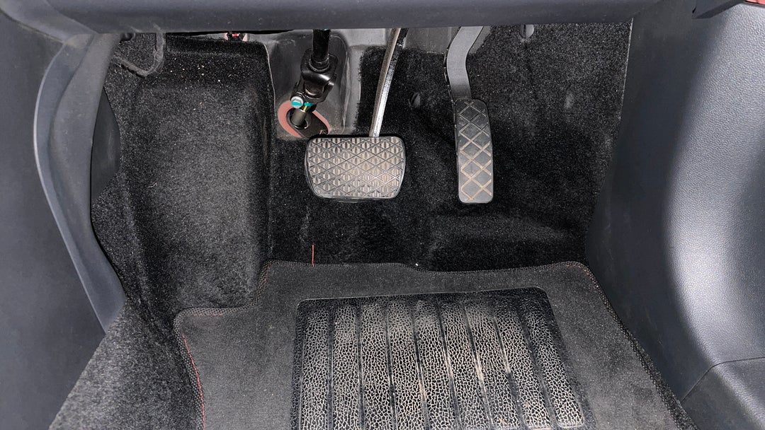 Pedals and Footmat