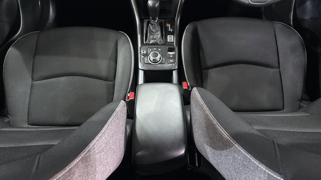 2024 Mazda CX-3 G20 Pure, Automatic, 11880 km, Center Console
