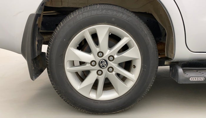 2017 Toyota Innova Crysta 2.7 ZX AT 7 STR, Petrol, Automatic, 35,450 km, Right Rear Wheel