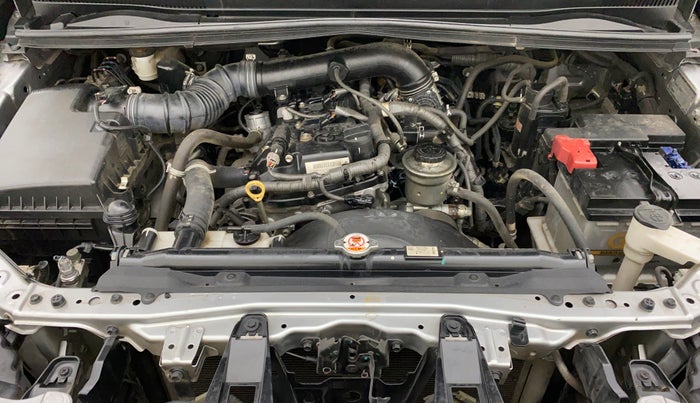 2017 Toyota Innova Crysta 2.7 ZX AT 7 STR, Petrol, Automatic, 35,450 km, Open Bonet