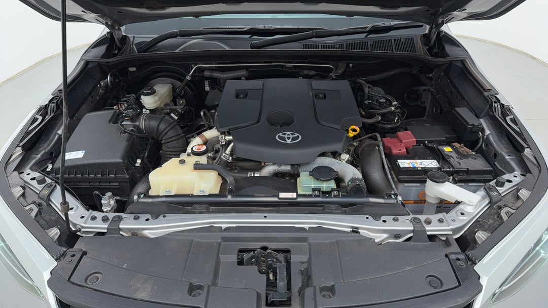 Open Bonnet (Engine)