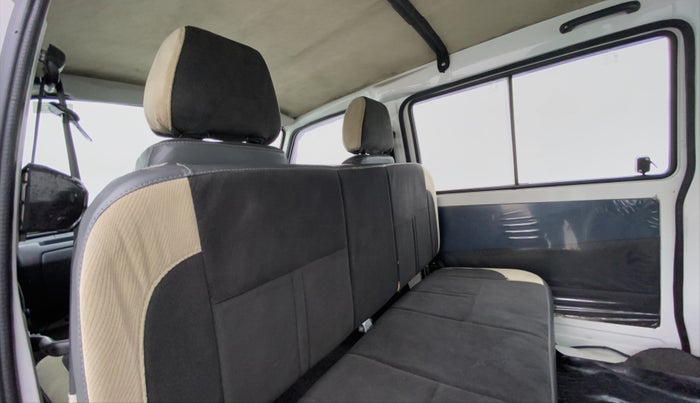 2016 Maruti OMNI E 8 STR, Petrol, Manual, 35,981 km, Third Seat Row ( optional )