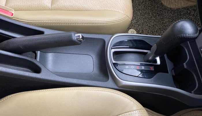 2018 Honda City 1.5L I-VTEC VX CVT, Petrol, Automatic, 80,079 km, Gear Lever
