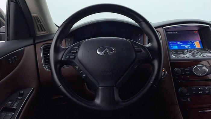Infiniti QX50-Steering Wheel Close-up