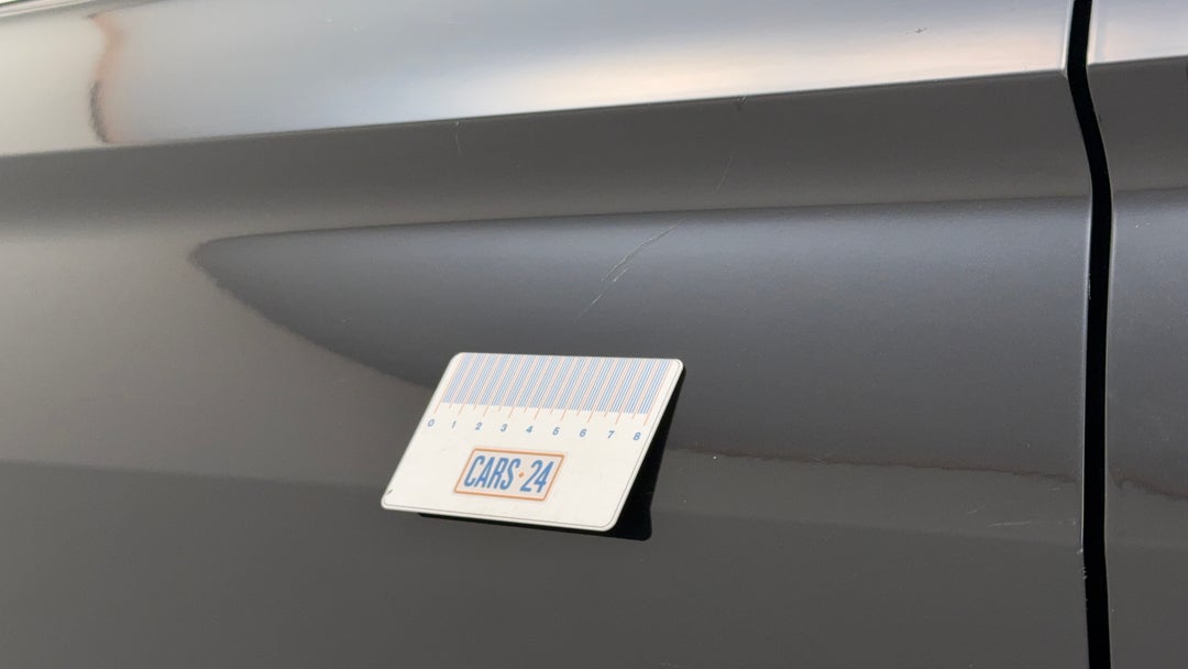 Doors Rear RHS Scratch