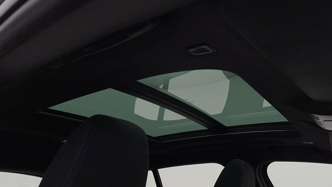 Interior Sunroof/Moonroof