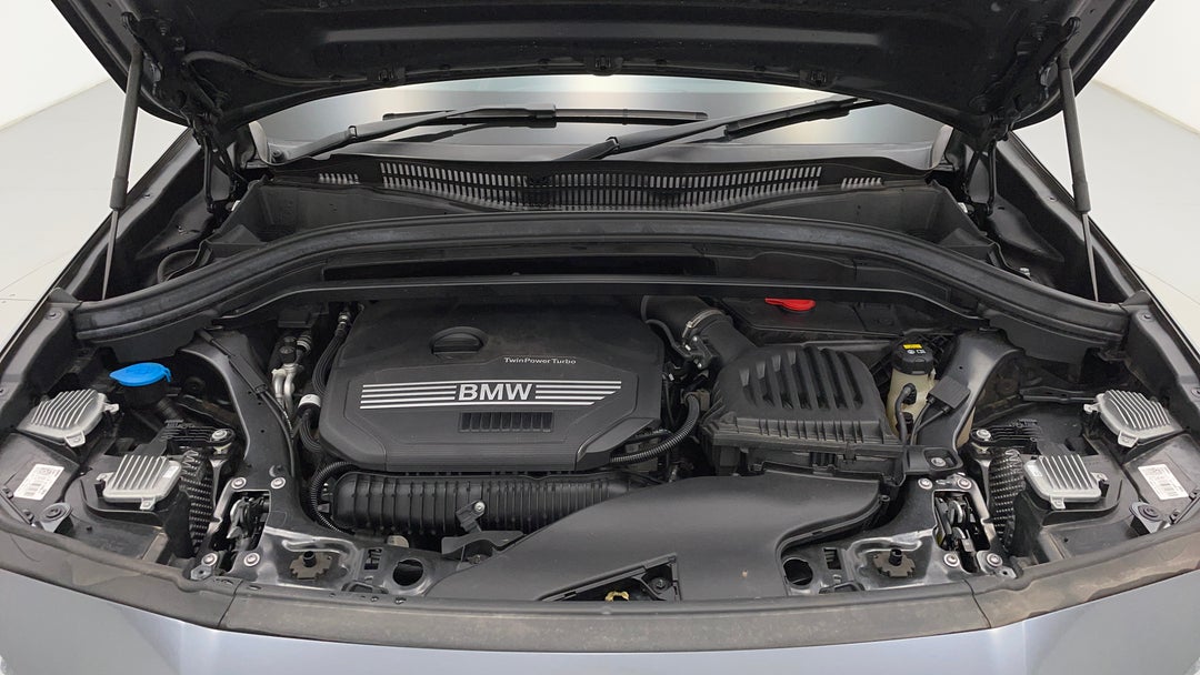 Open Bonnet (Engine)