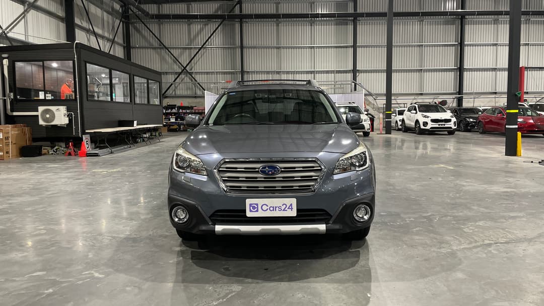 2017 Subaru Outback 2.5i Premium AWD, Automatic, 105348 km, Front View