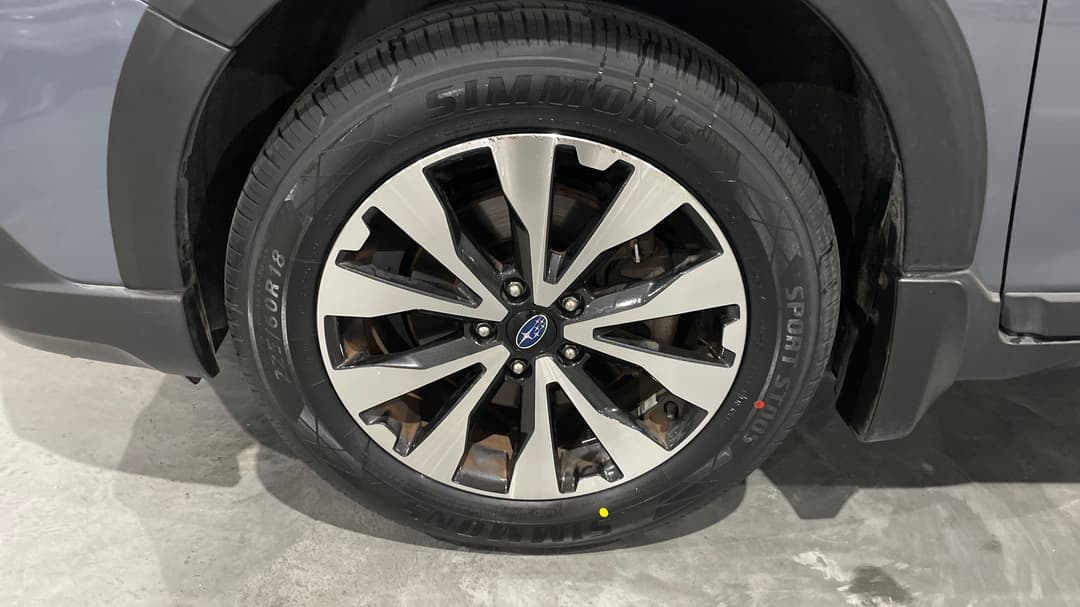 2017 Subaru Outback 2.5i Premium AWD, Automatic, 105348 km, Left Front Wheel