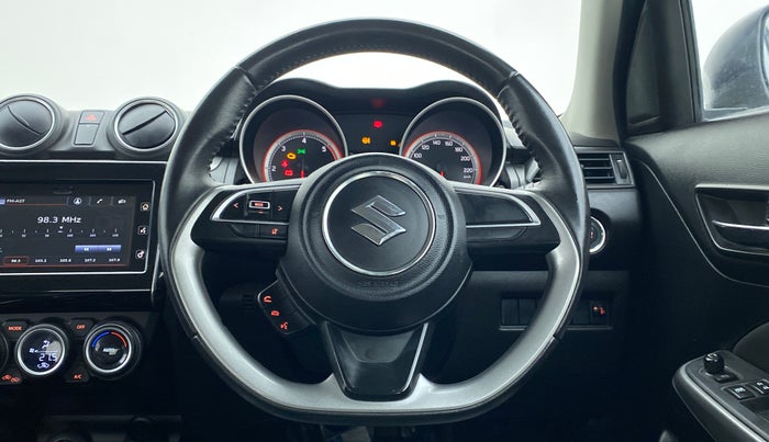 2018 Maruti Swift ZDI +, Diesel, Manual, 39,024 km, Steering Wheel Close Up