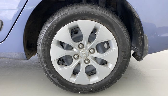 2015 Hyundai Xcent S 1.2, Petrol, Manual, 21,892 km, Left Rear Wheel