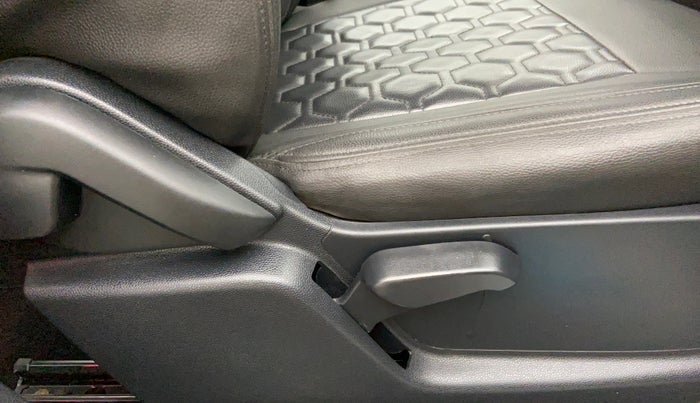 2019 Ford Ecosport 1.5 TITANIUM TI VCT, Petrol, Manual, 38,576 km, Driver Side Adjustment Panel