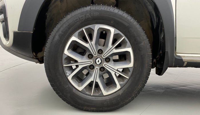 2021 Renault Duster RXZ, Petrol, Manual, 17,618 km, Left Front Wheel