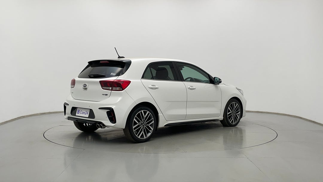 Right Back Diagonal (45- Degree) View