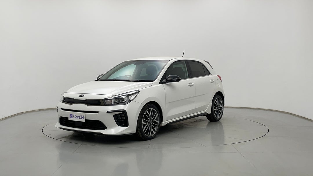 Left Front Diagonal (45- Degree) View