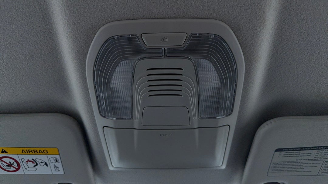 On-Roof Controls/Sunglass holder