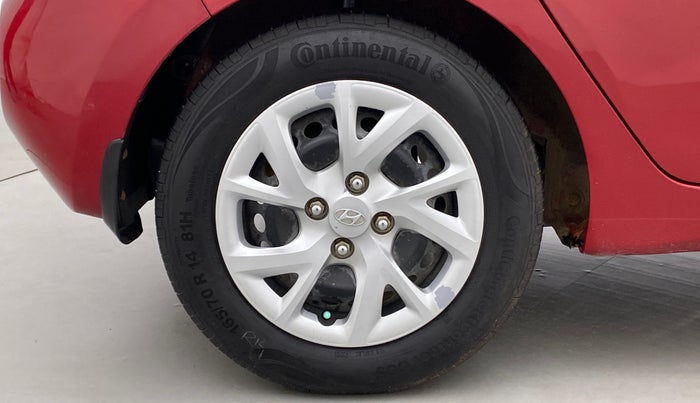 2017 Hyundai Grand i10 MAGNA 1.2 KAPPA VTVT, CNG, Manual, 37,557 km, Right Rear Wheel