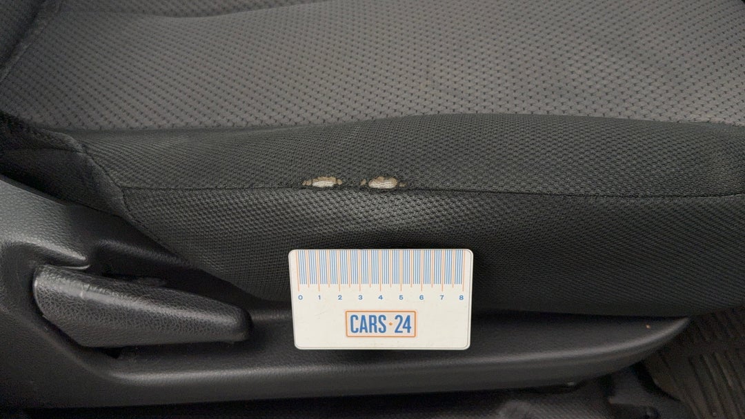 Seats Front RHS Wear
