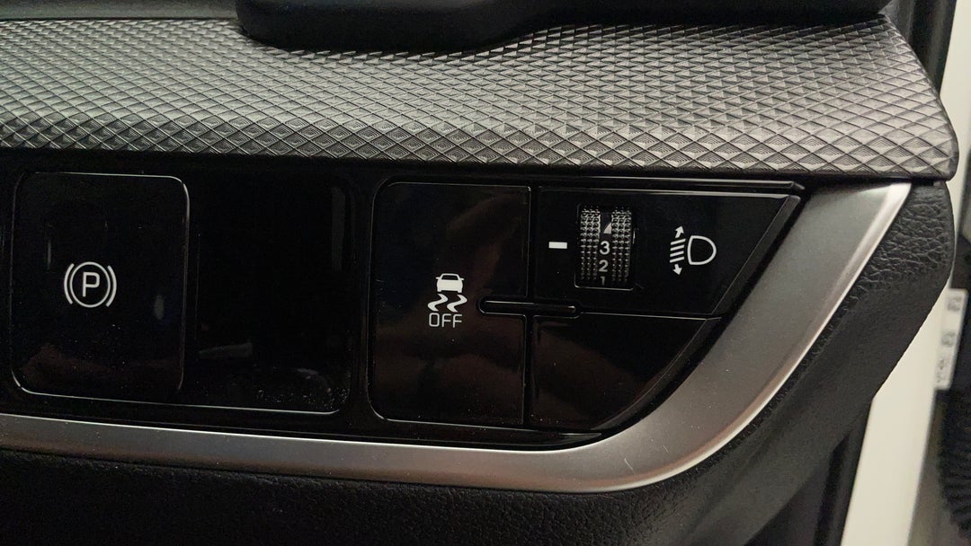 2022 Kia Sportage S (AWD), Automatic, 21936 km, Utility Switches/Buttons