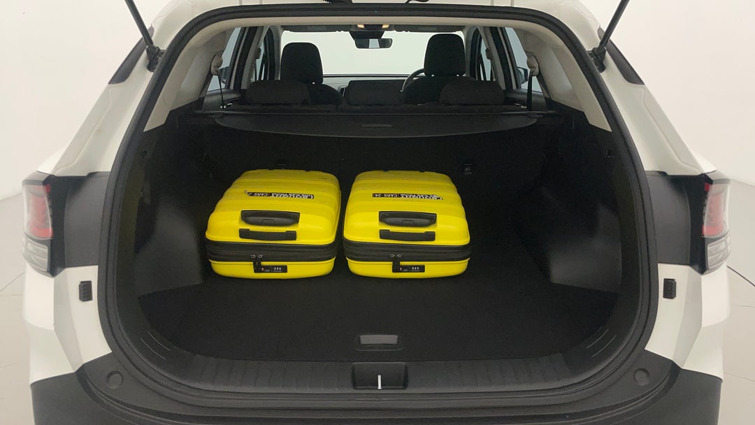 2022 Kia Sportage S (AWD), Automatic, 21936 km, Boot Inside View with Luggage