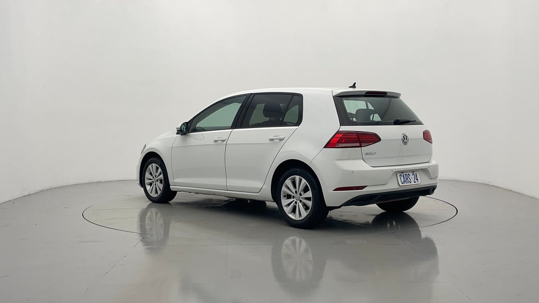 Left Back Diagonal (45- Degree) View