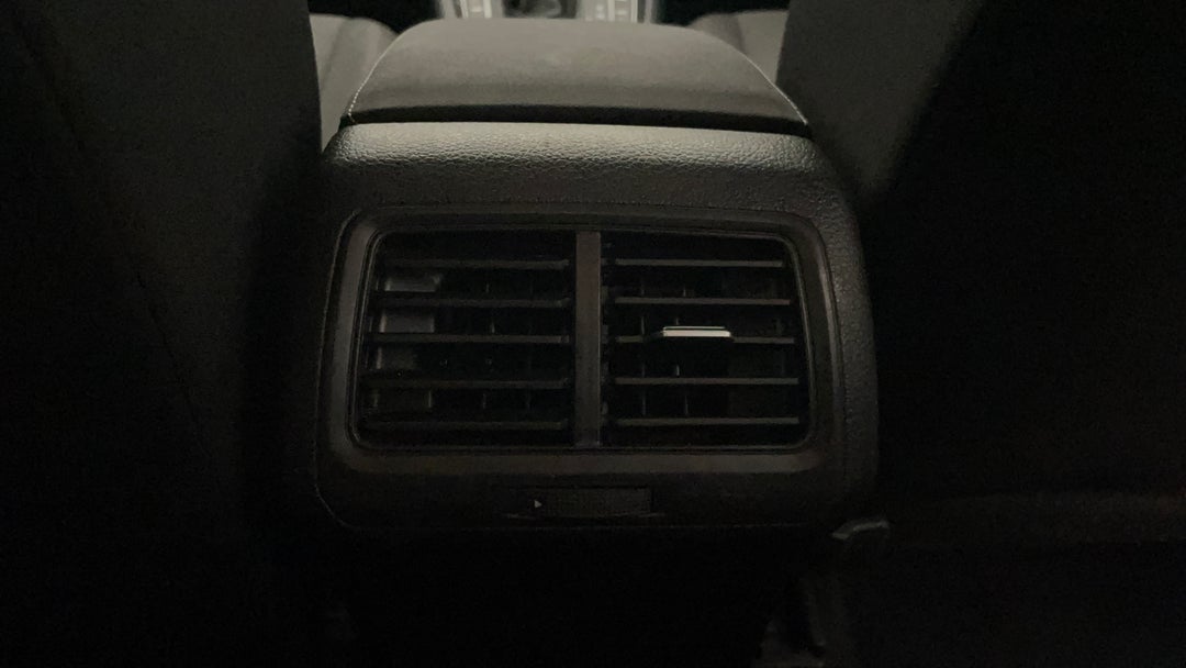 Rear A/C Vent