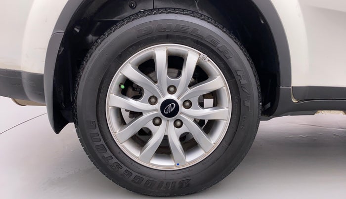 2019 Mahindra XUV500 W9, Diesel, Manual, 38,535 km, Right Rear Wheel