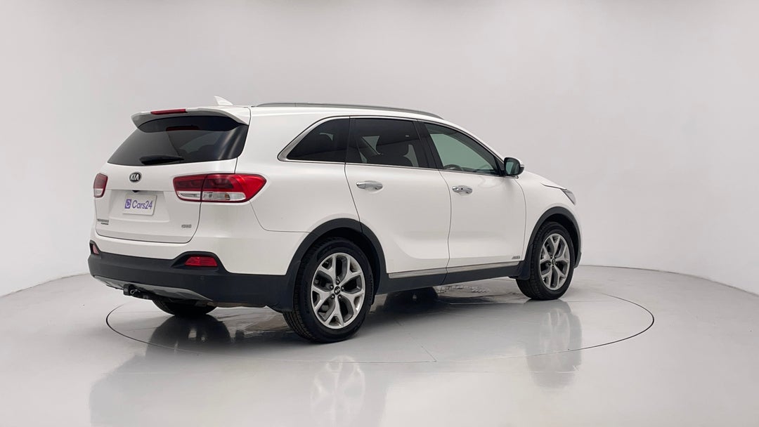 2016 Kia Sorento Platinum (4x4), Automatic, 152536 km, Right Back Diagonal (45- Degree) View