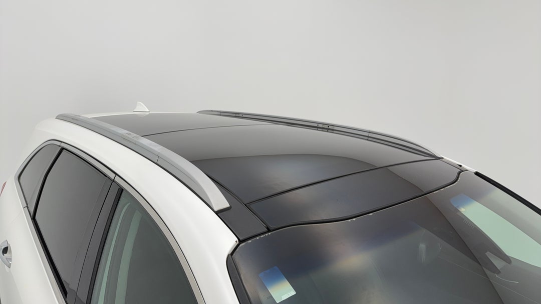 2016 Kia Sorento Platinum (4x4), Automatic, 152536 km, Roof/Sunroof View