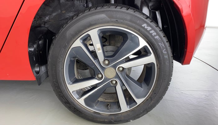 2020 Tata ALTROZ XZ 1.2, Petrol, Manual, 25,745 km, Left Rear Wheel