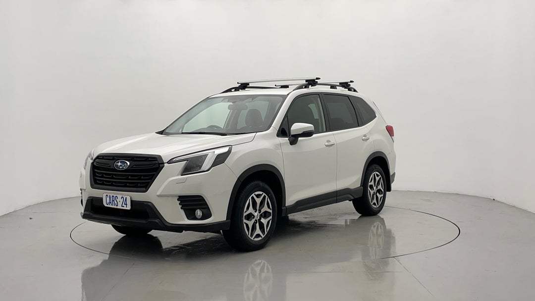 2022 Subaru Forester 2.5i (awd), Automatic, 31195 km, Left Front Diagonal (45- Degree) View