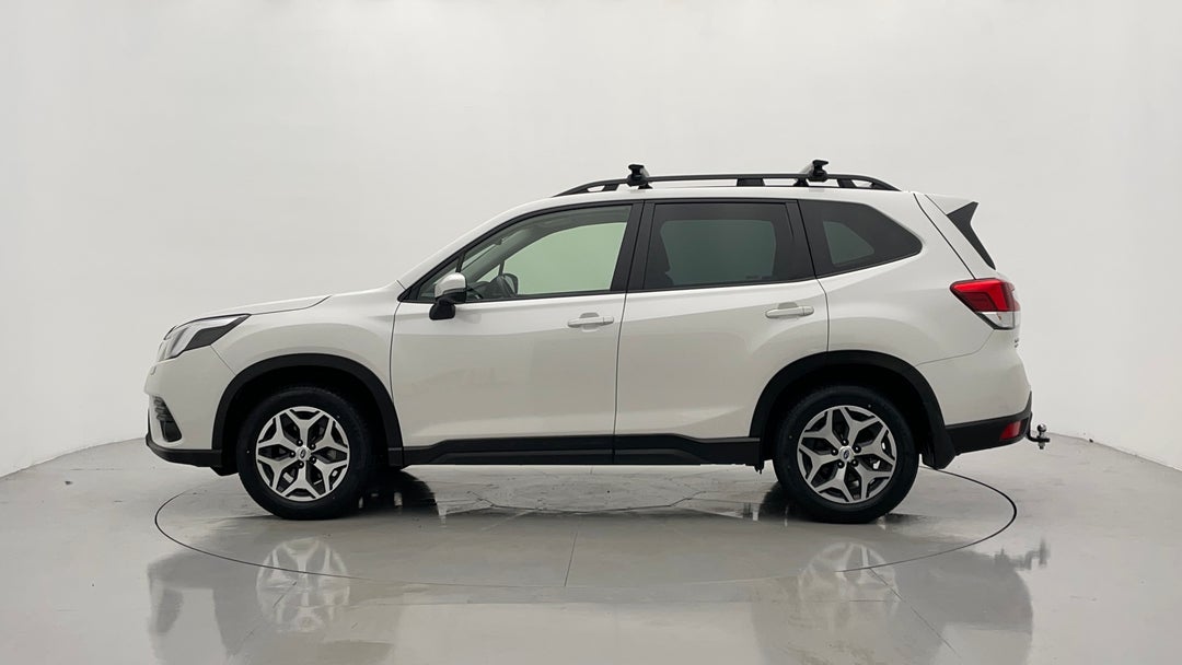 2022 Subaru Forester 2.5i (awd), Automatic, 31195 km, Left Side View