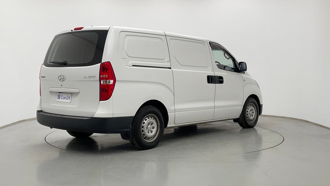 Right Back Diagonal (45- Degree) View