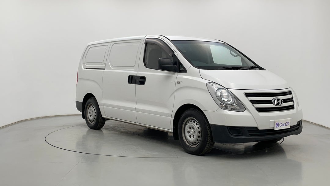 Right Front Diagonal (45- Degree) View