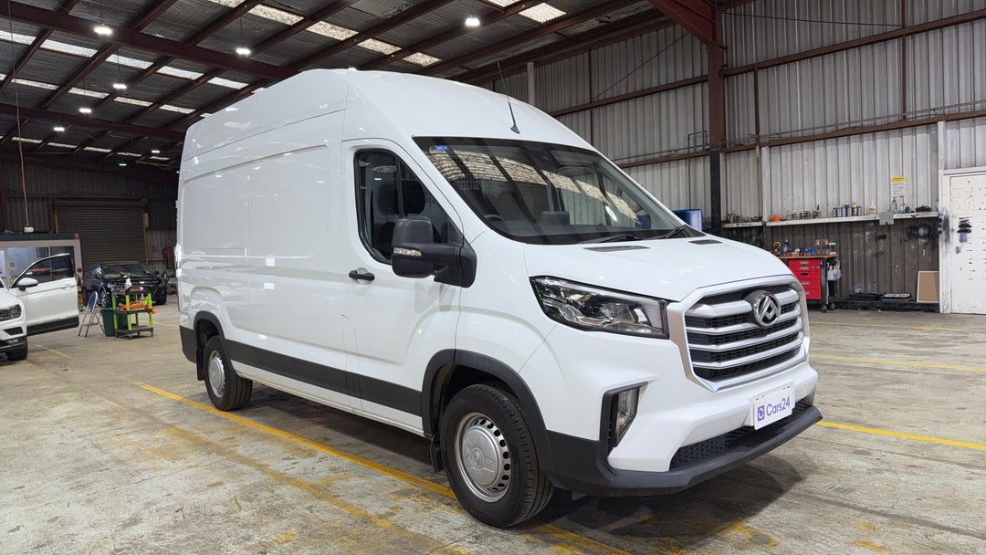 Right Front Diagonal (45- Degree) View